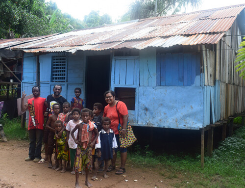 Clean drinking water and solar lamps for the Kokoda Papuans