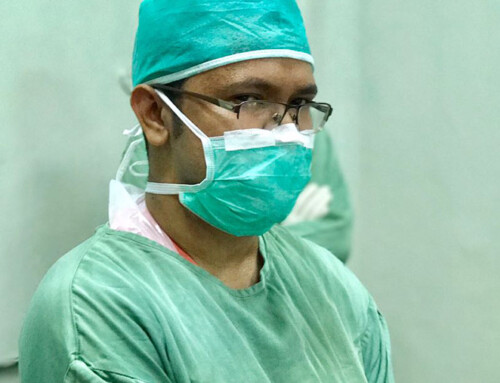 Gynecologist Yohanes Mambrassar